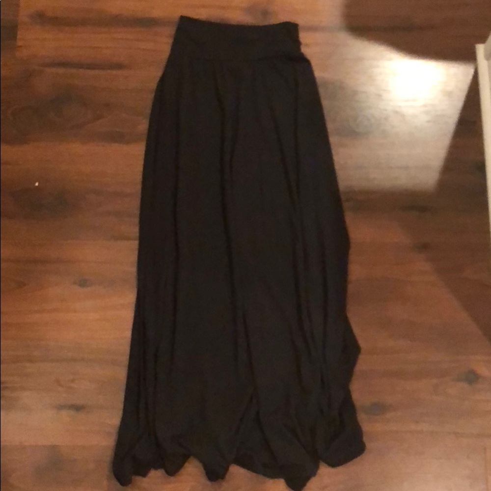 Black Maxi skirt
